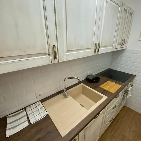Sleepover - Base Apartment Novi Sad